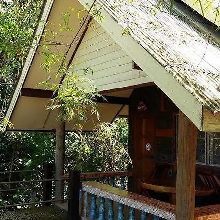 Subtawee Resort Surat Thani Extérieur photo